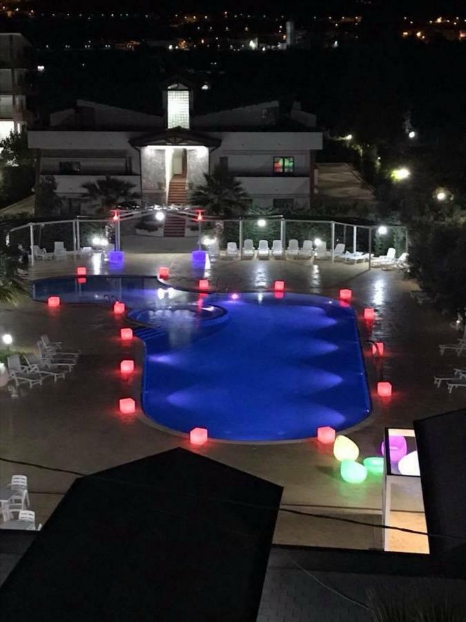 Suite Hotel Dominicus Grisolia Zewnętrze zdjęcie